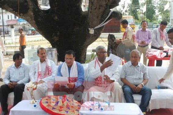 DM west Millind Ramteke inaugurates program on Rongali Bihu 2016 DM west Millind Ramteke inaugurates program on Rongali Bihu 2016